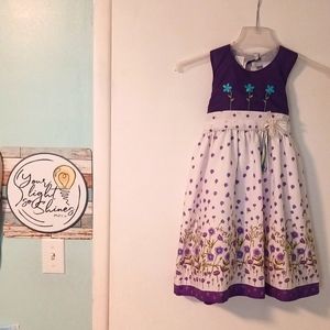 Beautiful Little Girl's Purple Floral Party Dress!